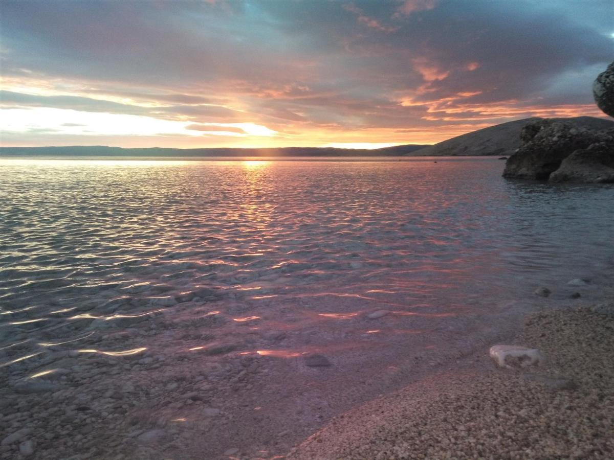 Agave Apartments Stara Baška Buitenkant foto